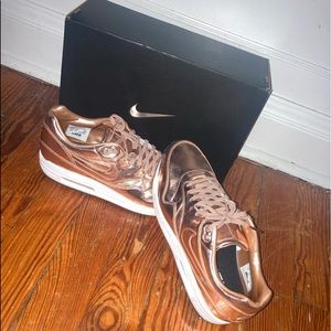 NEW MENS ROSE GOLD AIRMAX